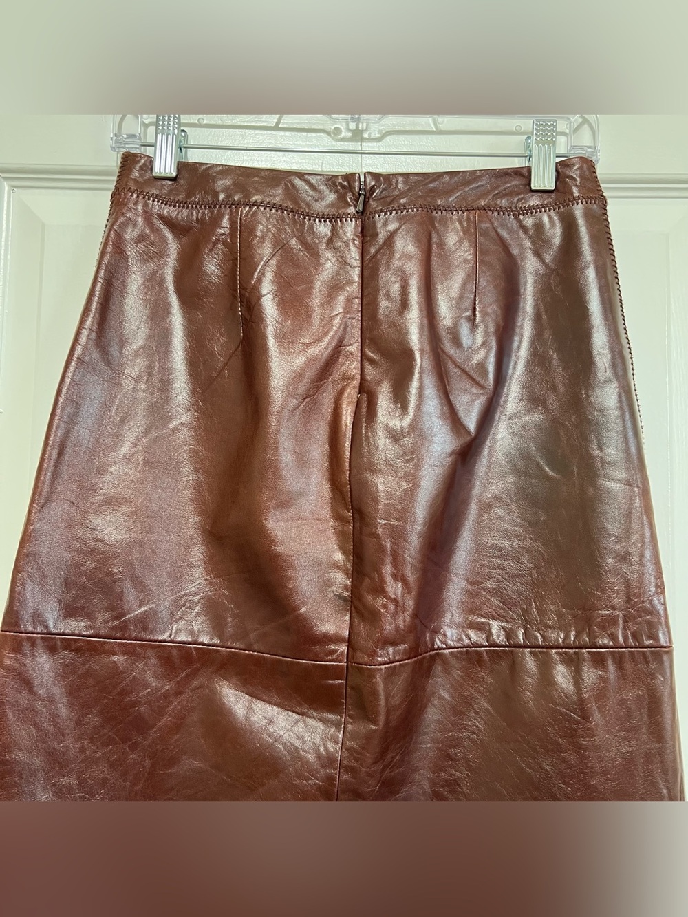 Vtg Y2K GAP Women’s Brown Leather A-Line Midi Skirt Size 2 - Picture 5 of 11